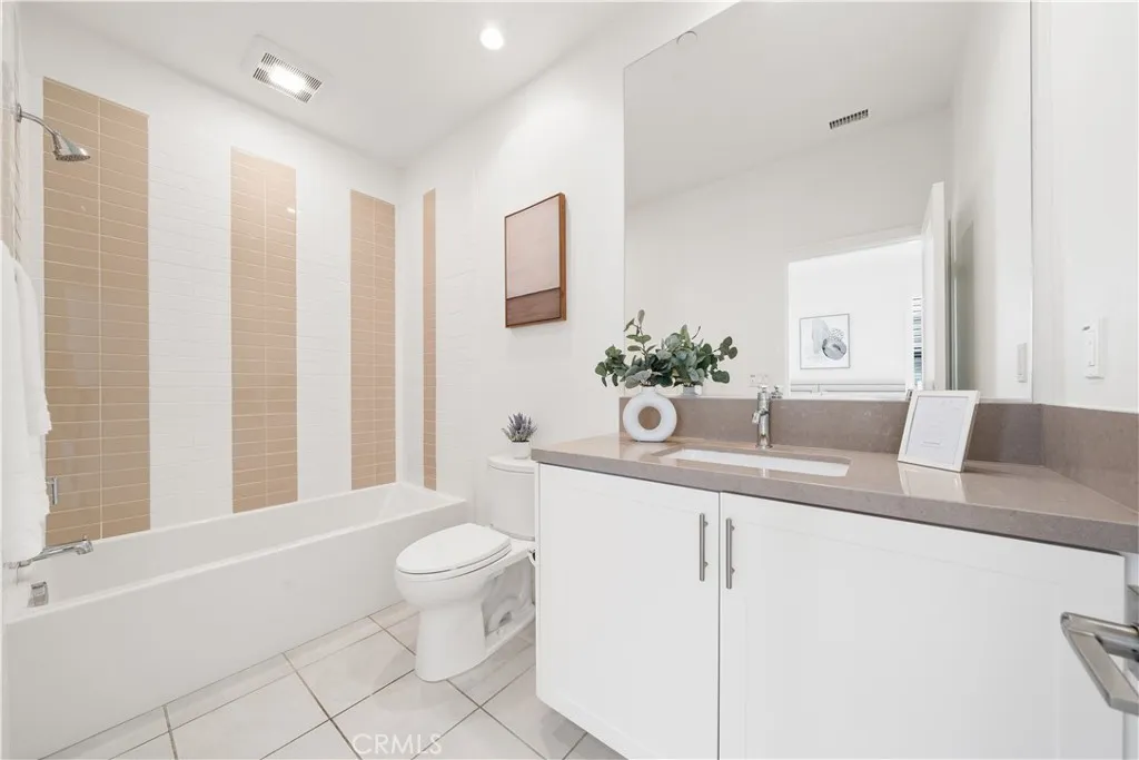 Additional image 30 of 121 Tall Reed, Irvine, CA 92618