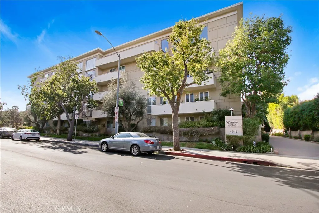 Additional image 87 of 4949 Genesta Avenue Unit 104, Encino, CA 91316