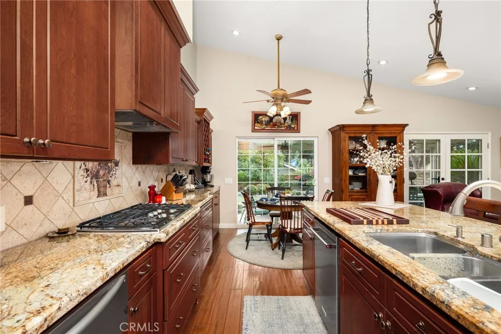 Additional image 69 of 1124 Peppertree Ln, Upland, CA 91784