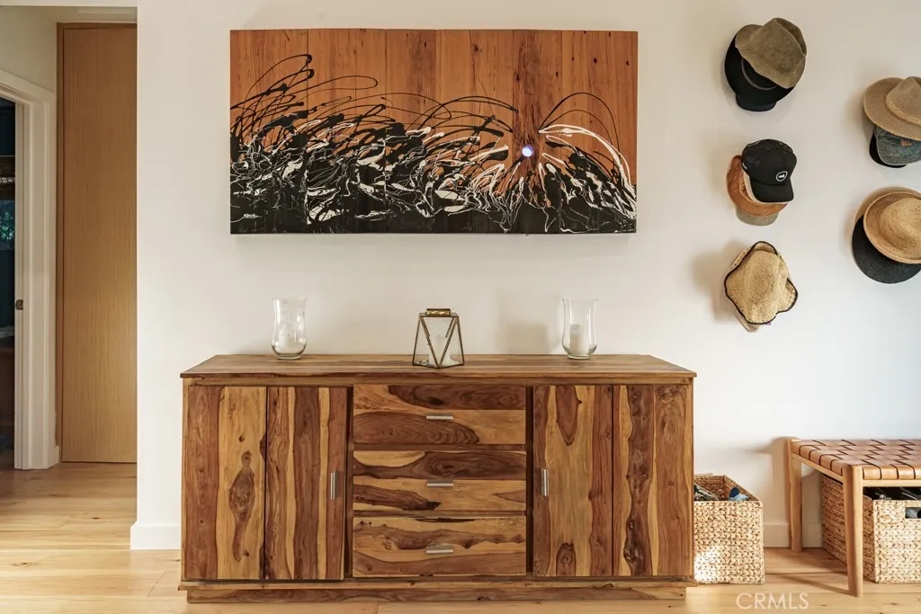 Additional image 100 of 704 Valita St, Venice, CA 90291