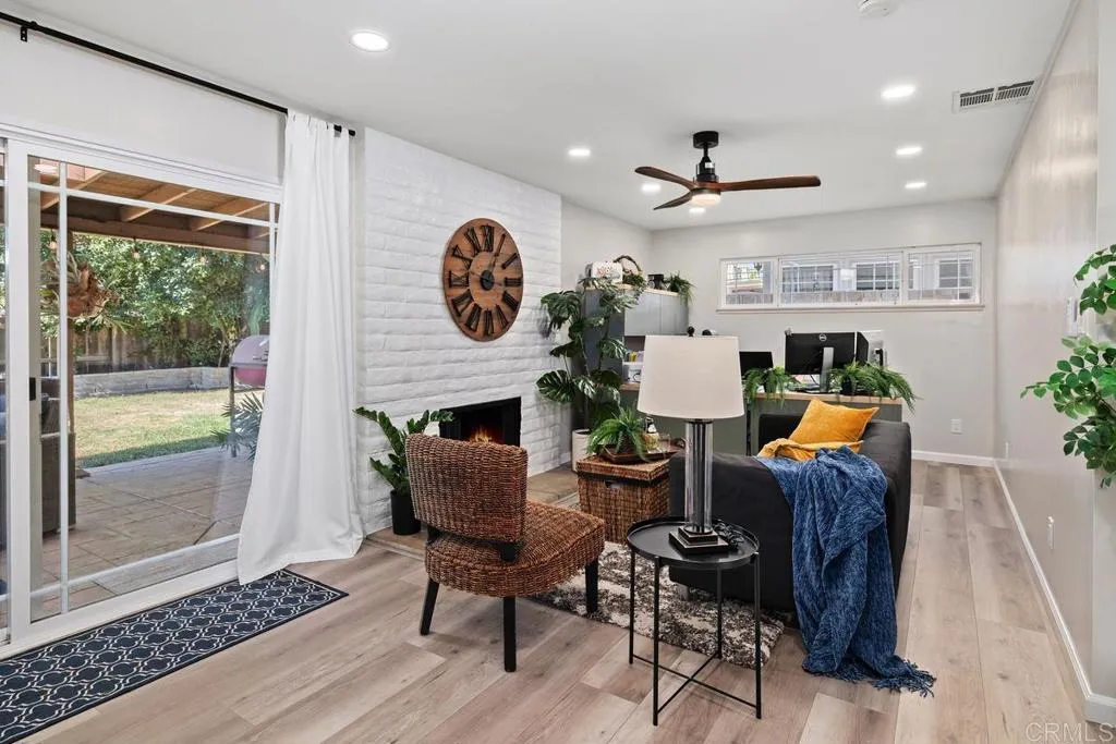 Additional image 58 of 3542 Governor Drive, San Diego, CA 92122