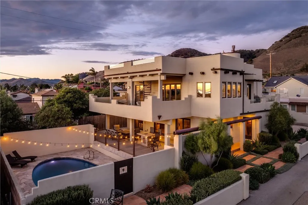 Property image for 344 Capistrano Ave, Pismo Beach, CA 93449