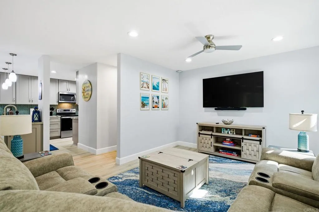 Additional image 3 of 4021 Layang Layang Circle Unit A, Carlsbad, CA 92008