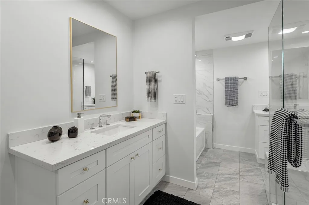 Additional image 77 of 5360 E El Jardin Street, Long Beach, CA 90815