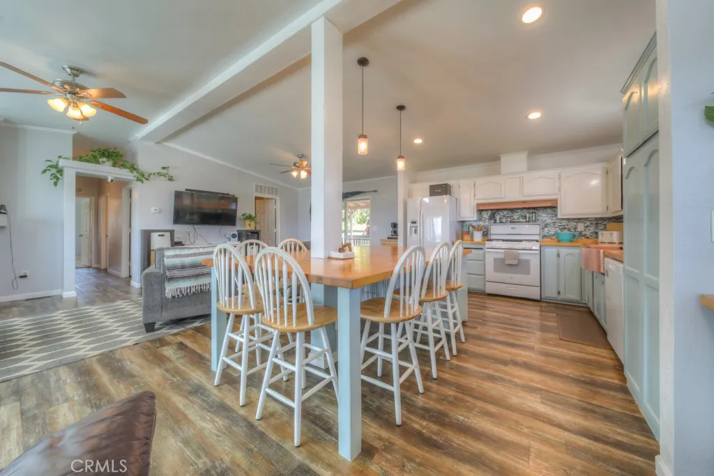 Additional image 100 of 40120 Lakeshore Blvd, Aguanga, CA 92536