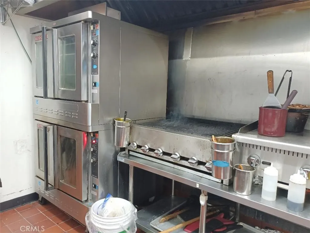 Additional image 4 of 1150 N Harbor Boulevard Unit 160, Anaheim, CA 92801