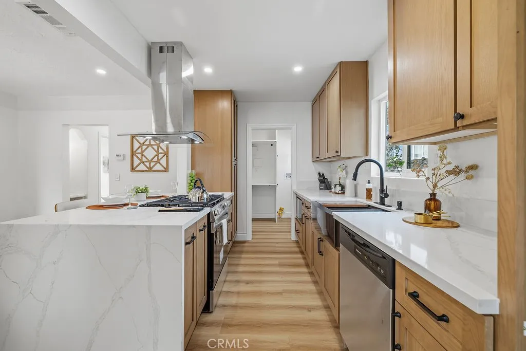 Additional image 17 of 6119 Haas, Los Angeles, CA 90047