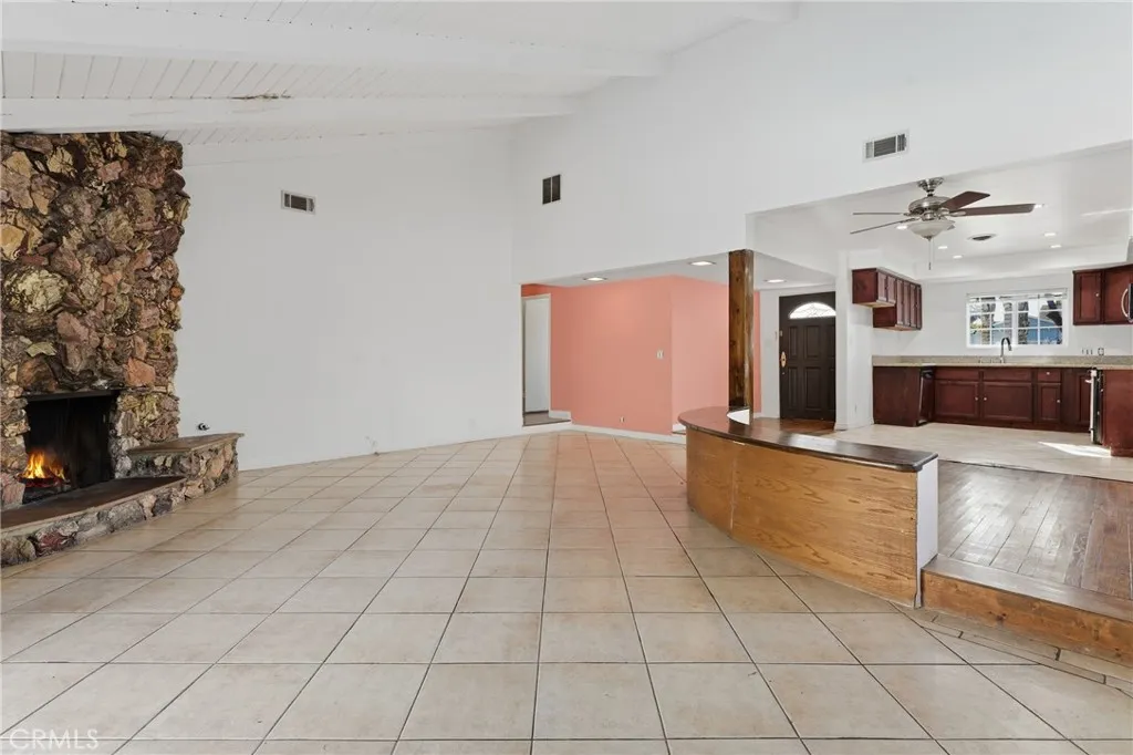 Additional image 43 of 22727 Collins, Woodland Hills, CA 91367