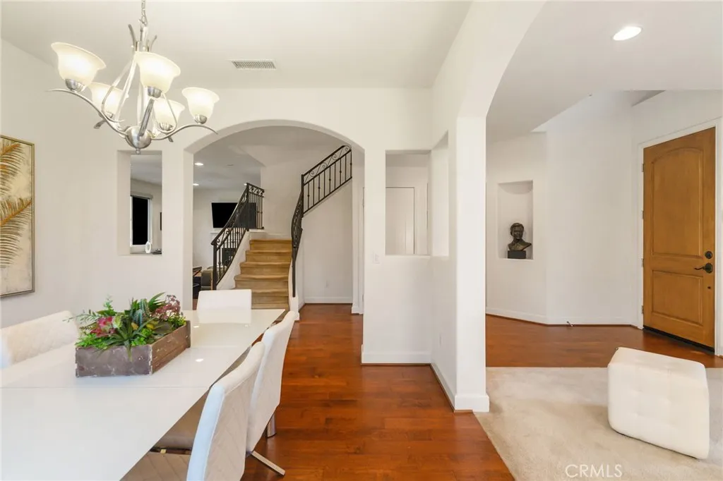 Additional image 22 of 18141 Topham Street, Tarzana, CA 91335