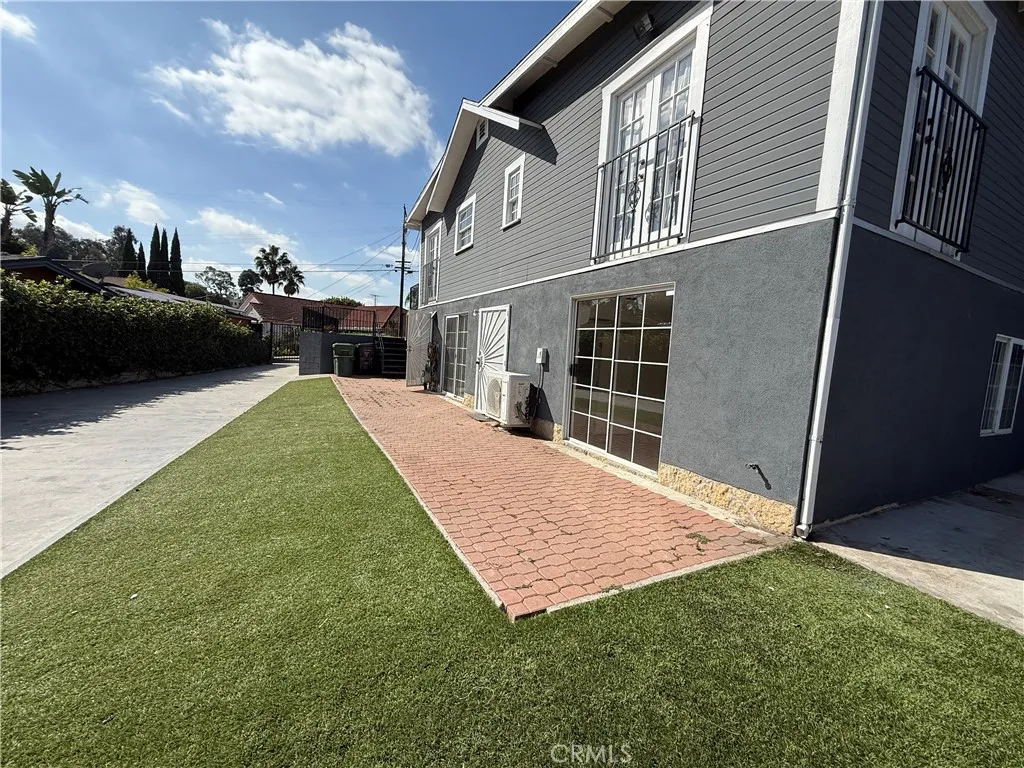 Additional image 18 of 2586 Lake View, Los Angeles, CA 90039