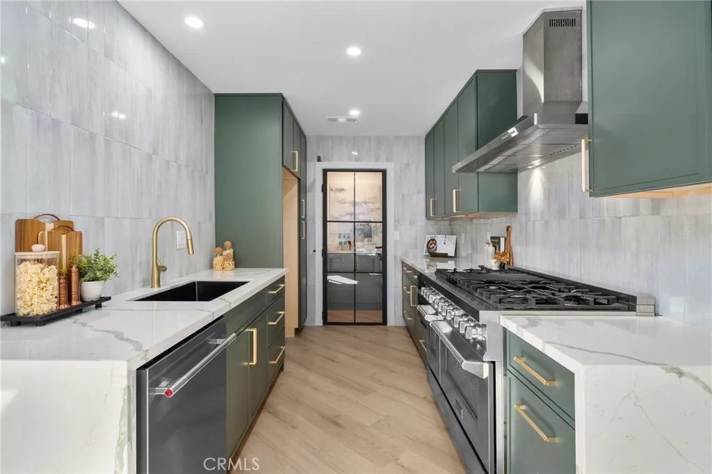 Additional image 4 of 17381 Meer Cir, Huntington Beach, CA 92647