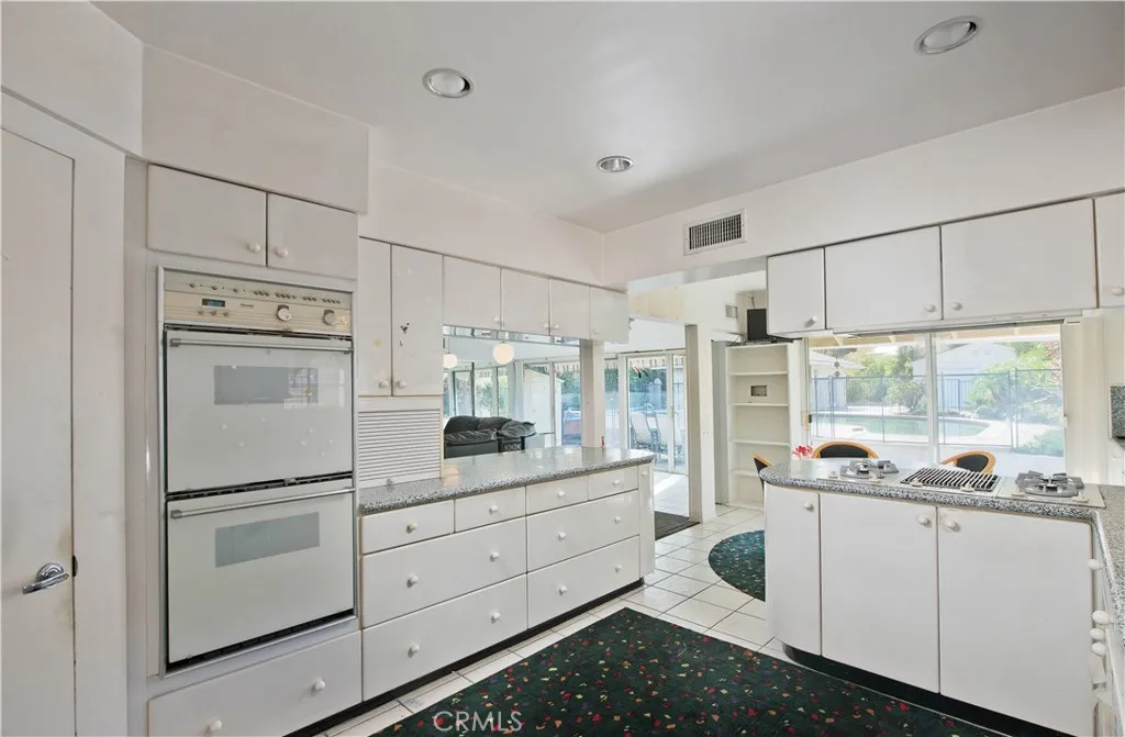 Additional image 12 of 19732 Henshaw, Woodland Hills, CA 91364