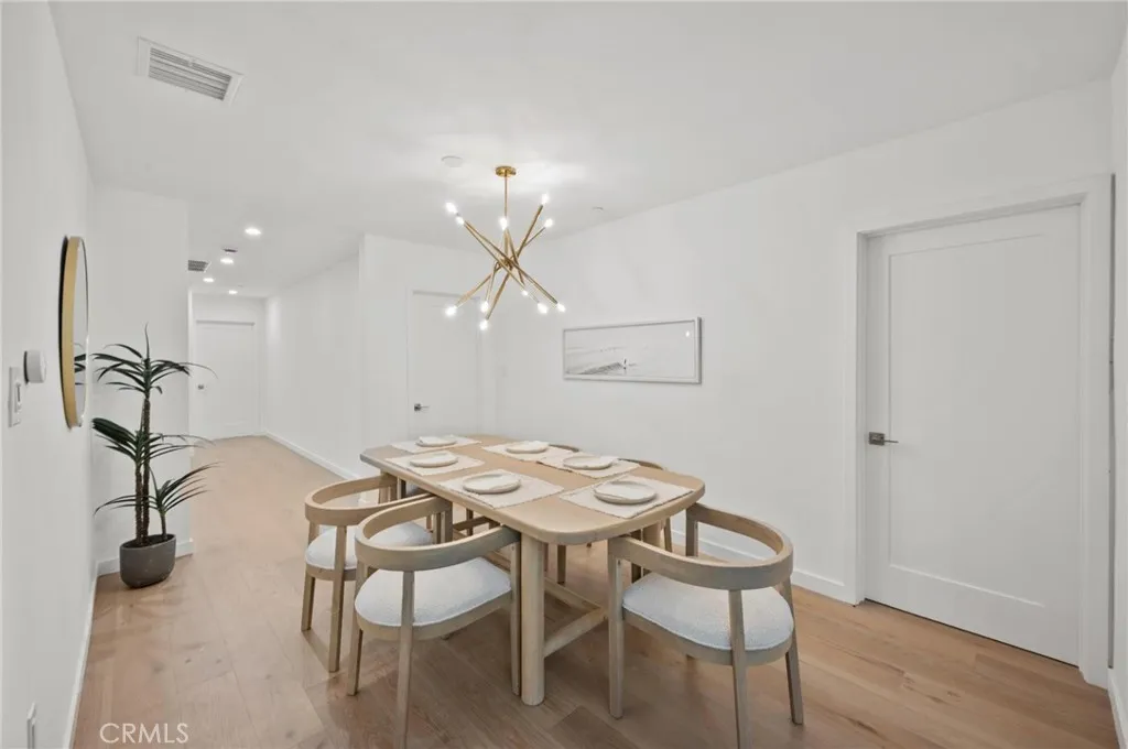 Additional image 12 of 14328 Emelita Street, Sherman Oaks, CA 91401