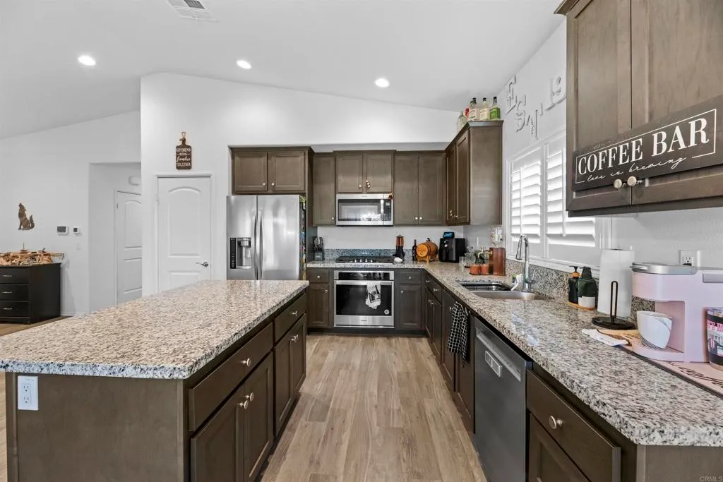 Additional image 6 of 34289 Solstice Street, Winchester, CA 92596