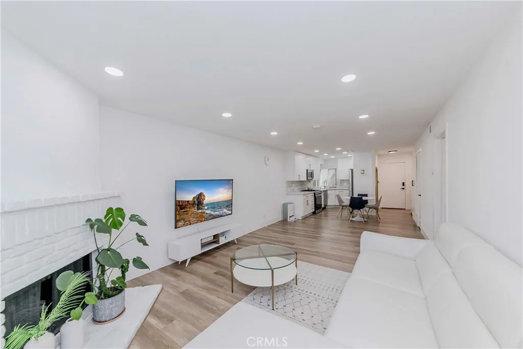 Additional image 12 of 16911 Eastlake LN Unit 88, Huntington Beach, CA 92647