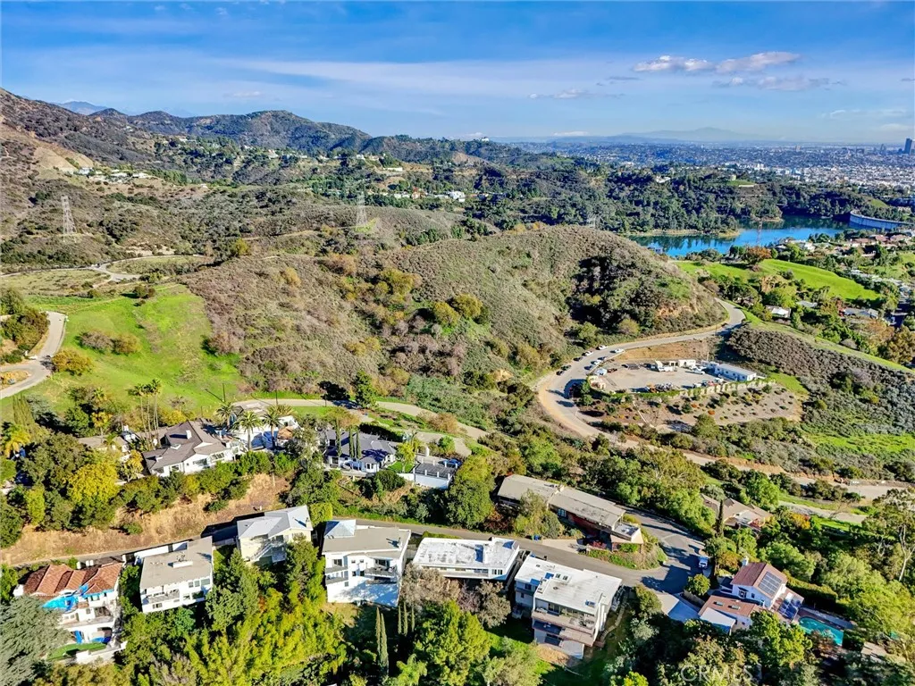 Additional image 44 of 3219 Tareco, Los Angeles, CA 90068