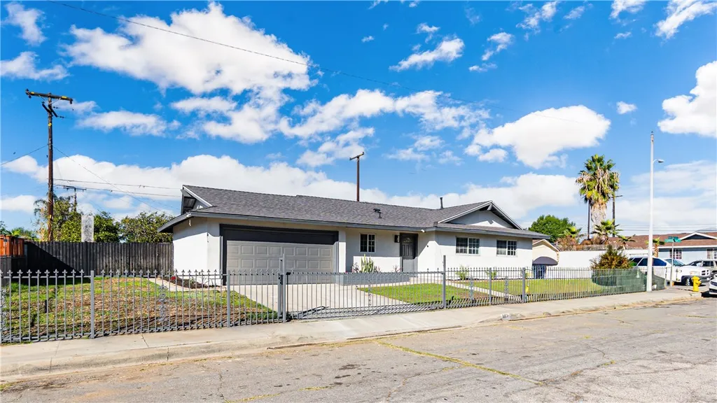 Additional image 2 of 862 N Lassen Ave, San Bernardino, CA 92410