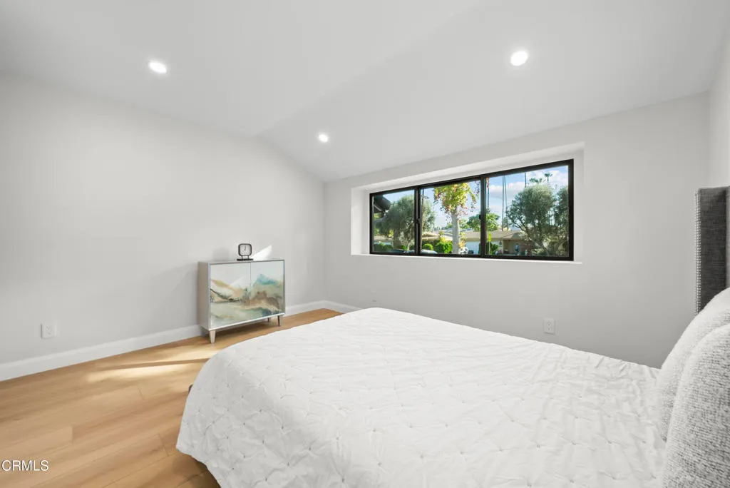 Additional image 32 of 14145 Weddington Street, Los Angeles, CA 91401