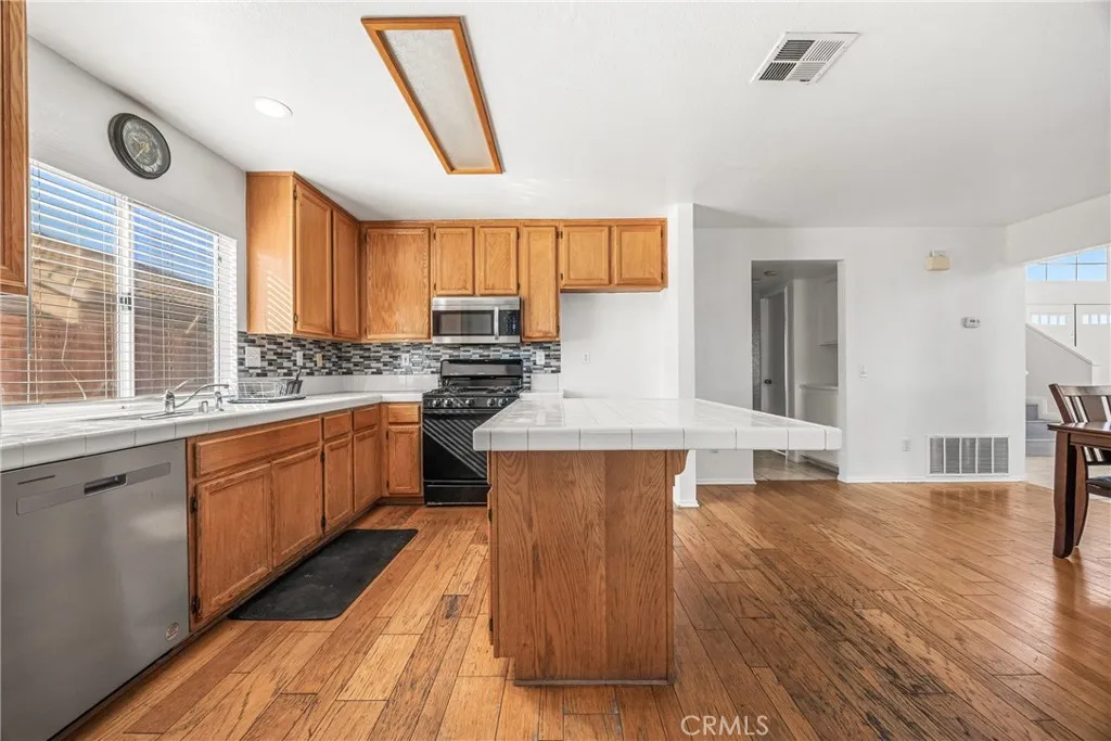 Additional image 8 of 8541 Dove Creek Trl, Hesperia, CA 92344