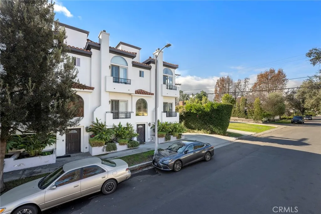 Additional image 36 of 5027 Colfax Avenue Unit 1, Valley Village, CA 91601