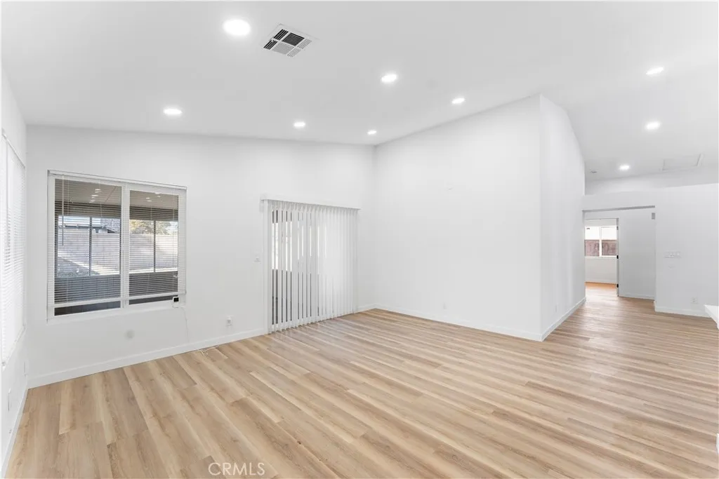 Additional image 35 of 43117 Bloomingpark St, Lancaster, CA 93536