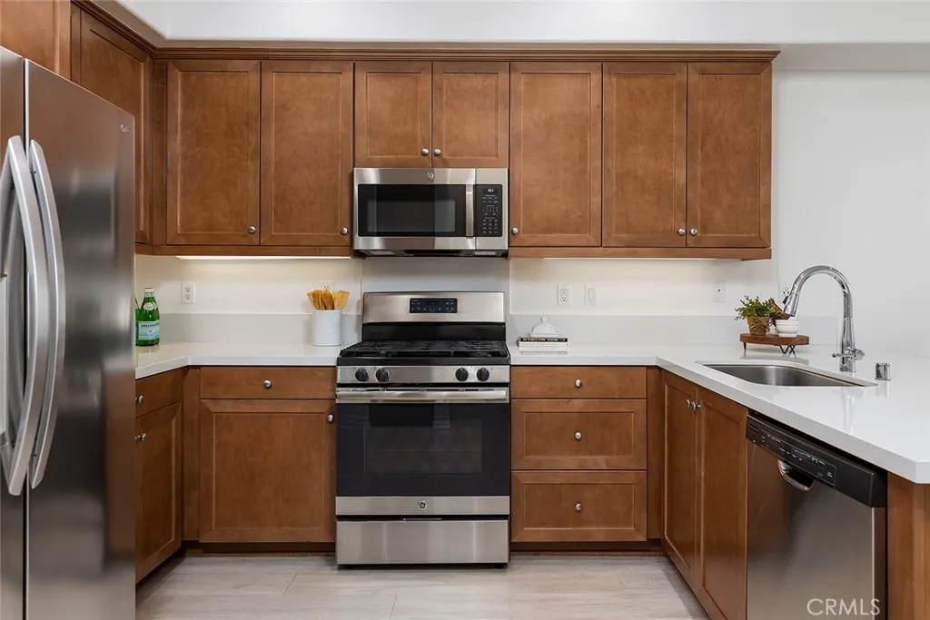 Additional image 10 of 337 N Fenimore, Azusa, CA 91702