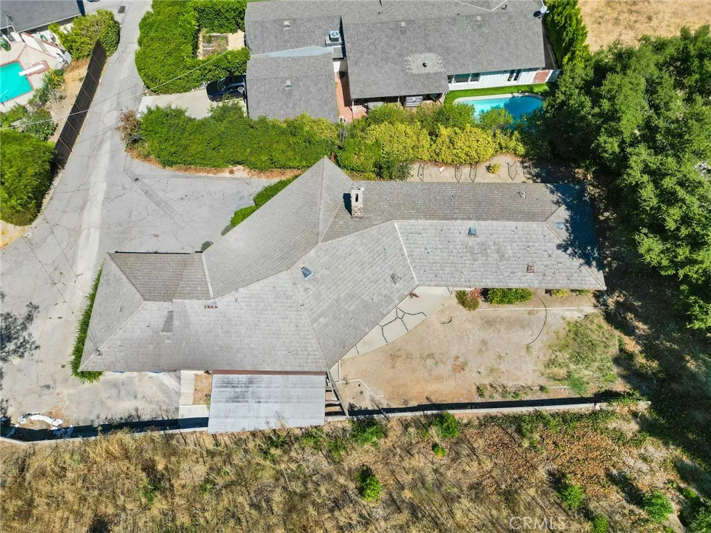 Additional image 8 of 4067 Hayvenhurst Drive, Encino, CA 91436