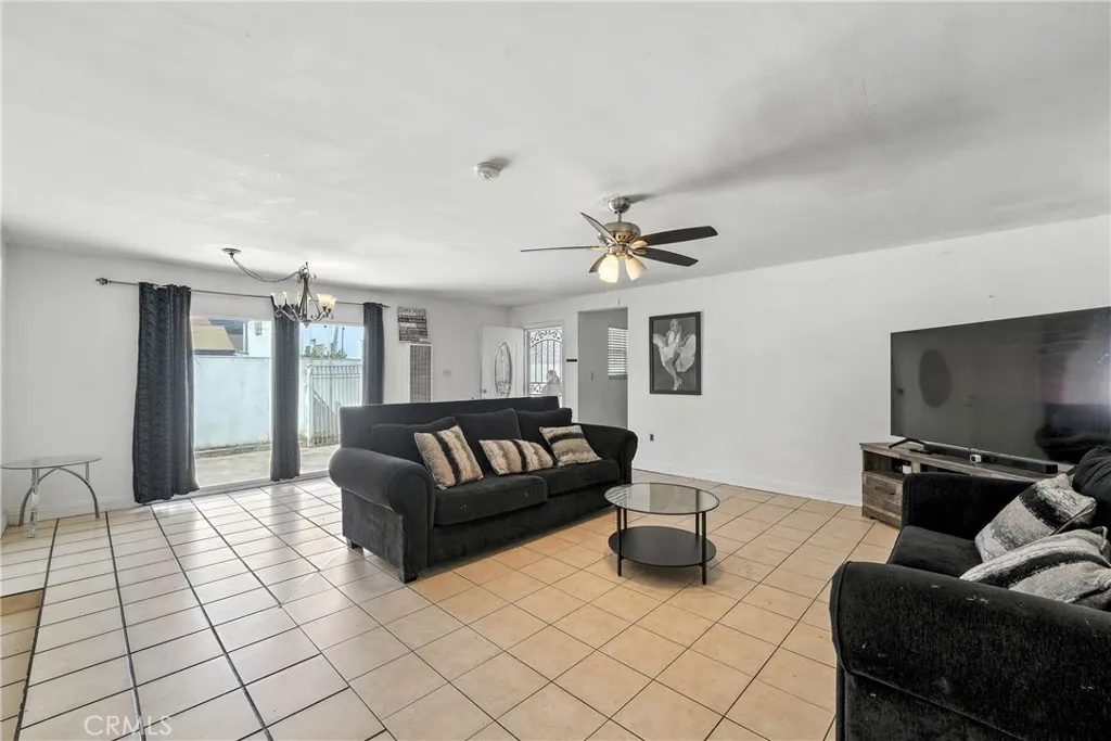 Additional image 9 of 10333 Capistrano Avenue, South Gate, CA 90280