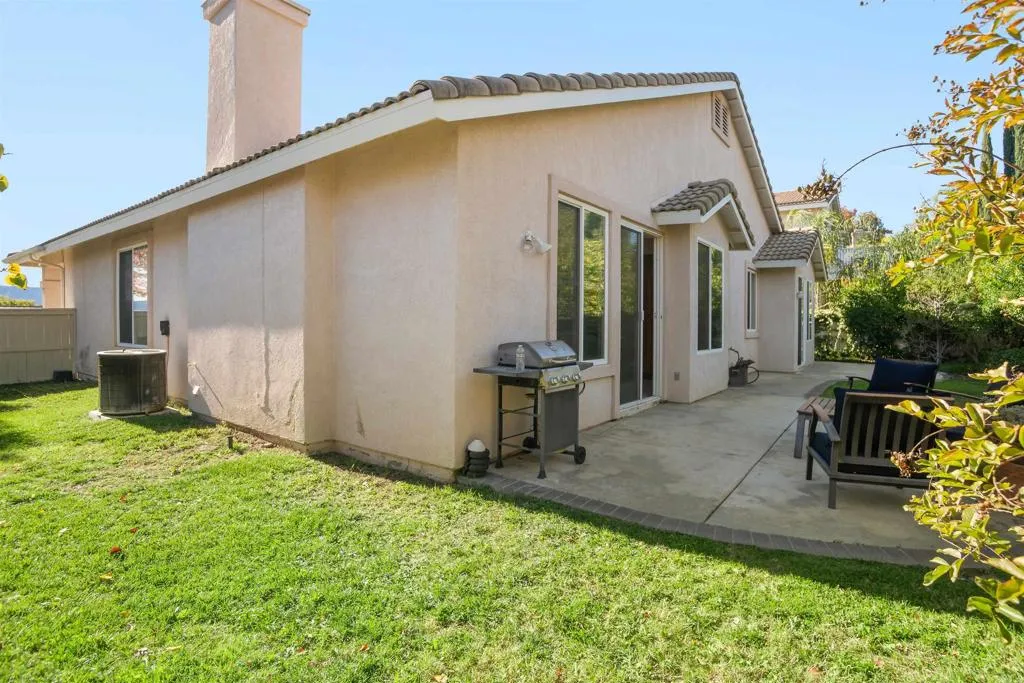 Additional image 39 of 1 Corte Rossa, Lake Elsinore, CA 92532