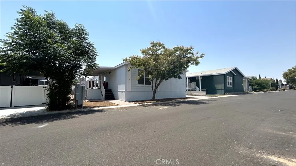 Additional image 3 of 20843 Waalew Road Unit C148, Apple Valley, CA 92307