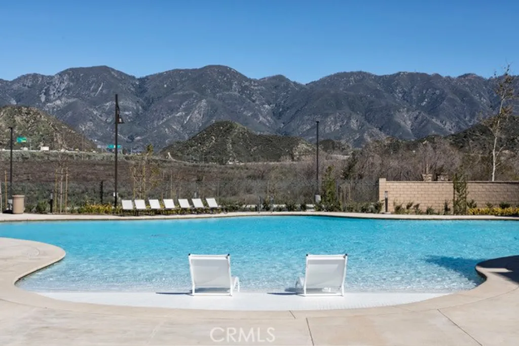 Additional image 24 of 17948 Milkweed Ln, San Bernardino, CA 92407