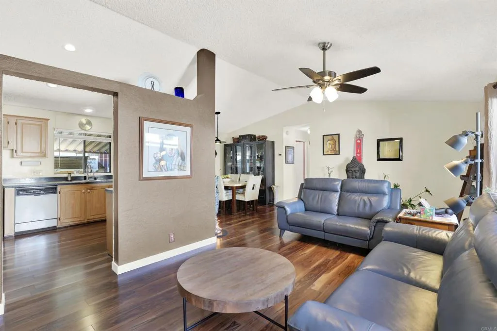 Additional image 34 of 2750 Wheatstone Street Unit 203, San Diego, CA 92111