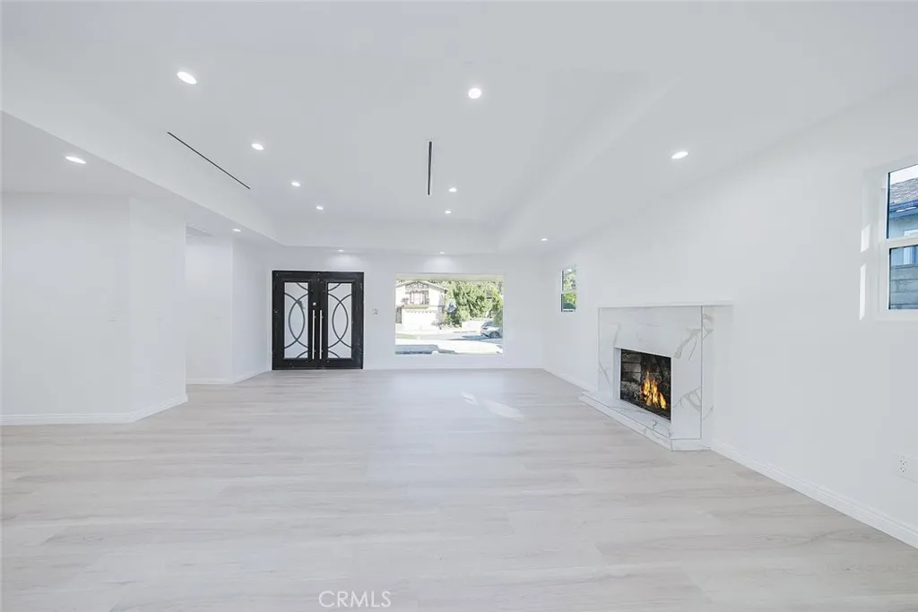 Additional image 75 of 8042 Ellenbogen Street, Sunland, CA 91040