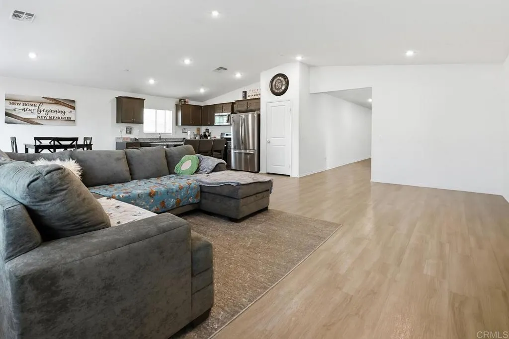 Additional image 4 of 1262 Allegiance Avenue, Hemet, CA 92543