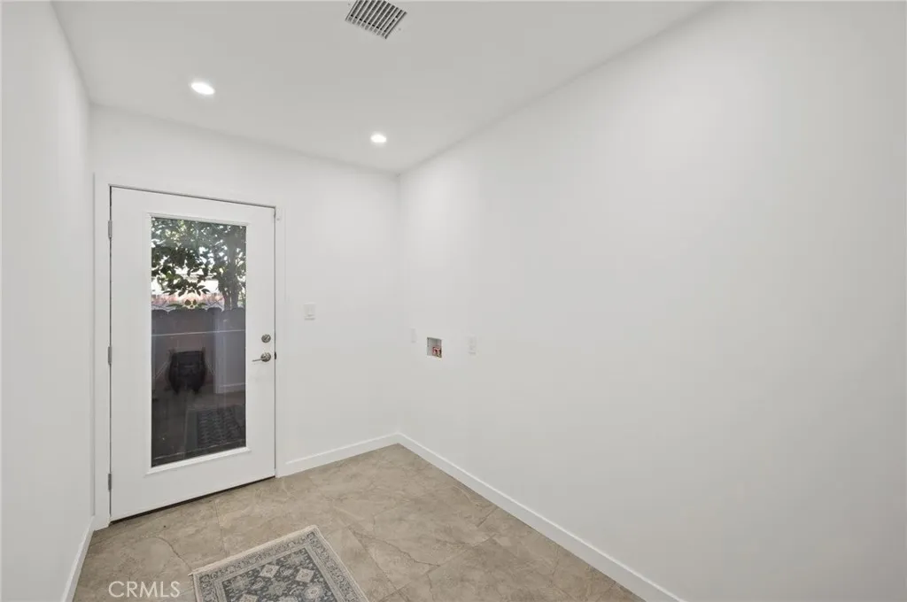 Additional image 27 of 14328 Emelita Street, Sherman Oaks, CA 91401