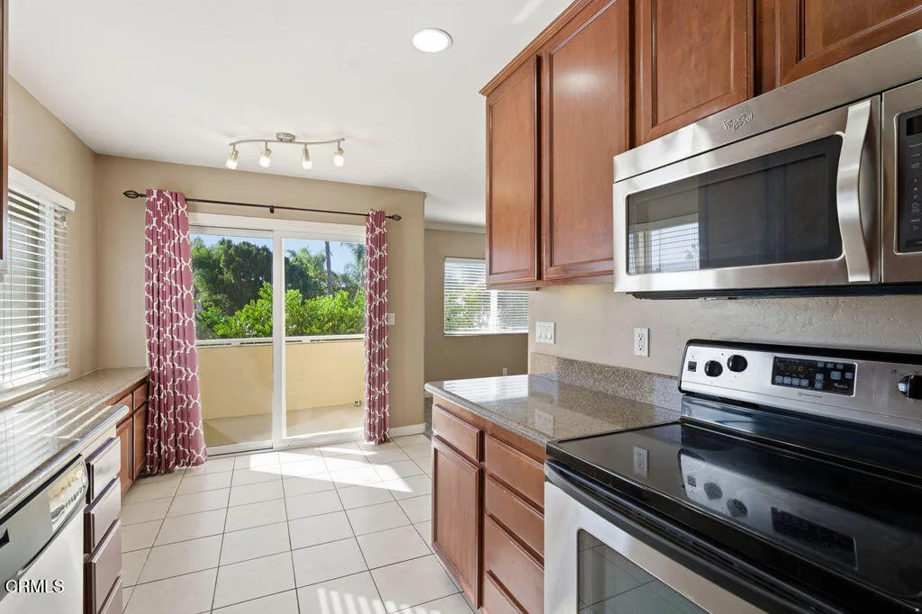 Additional image 39 of 1912 Diamond Street Unit 4, San Diego, CA 92109