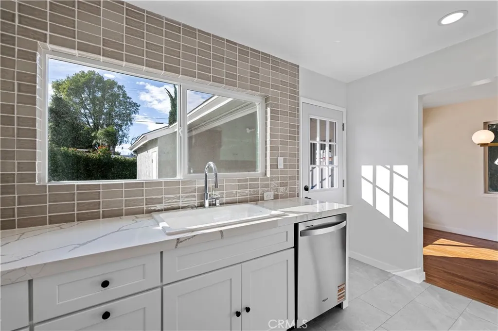 Additional image 22 of 8755 Colbath Avenue, Panorama City, CA 91402