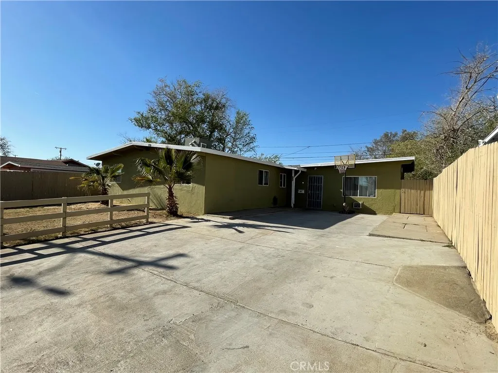 Additional image 38 of 719 W Avenue H13, Lancaster, CA 93534