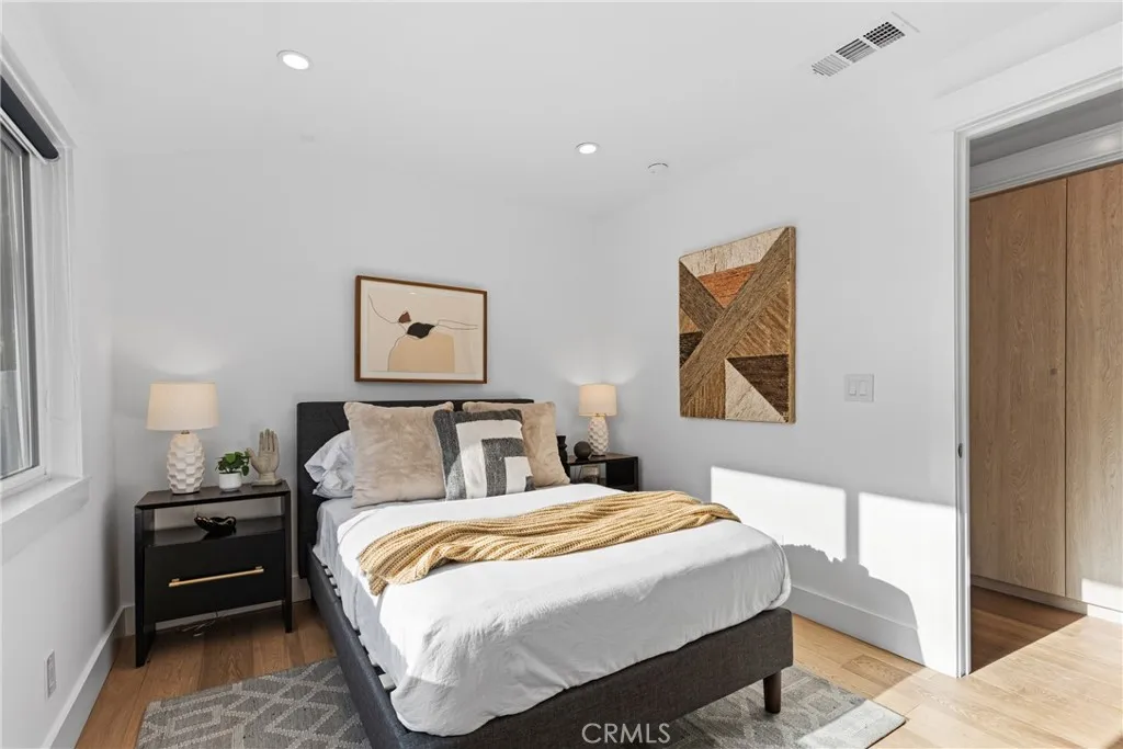 Additional image 55 of 12947 La Maida Street, Sherman Oaks, CA 91423