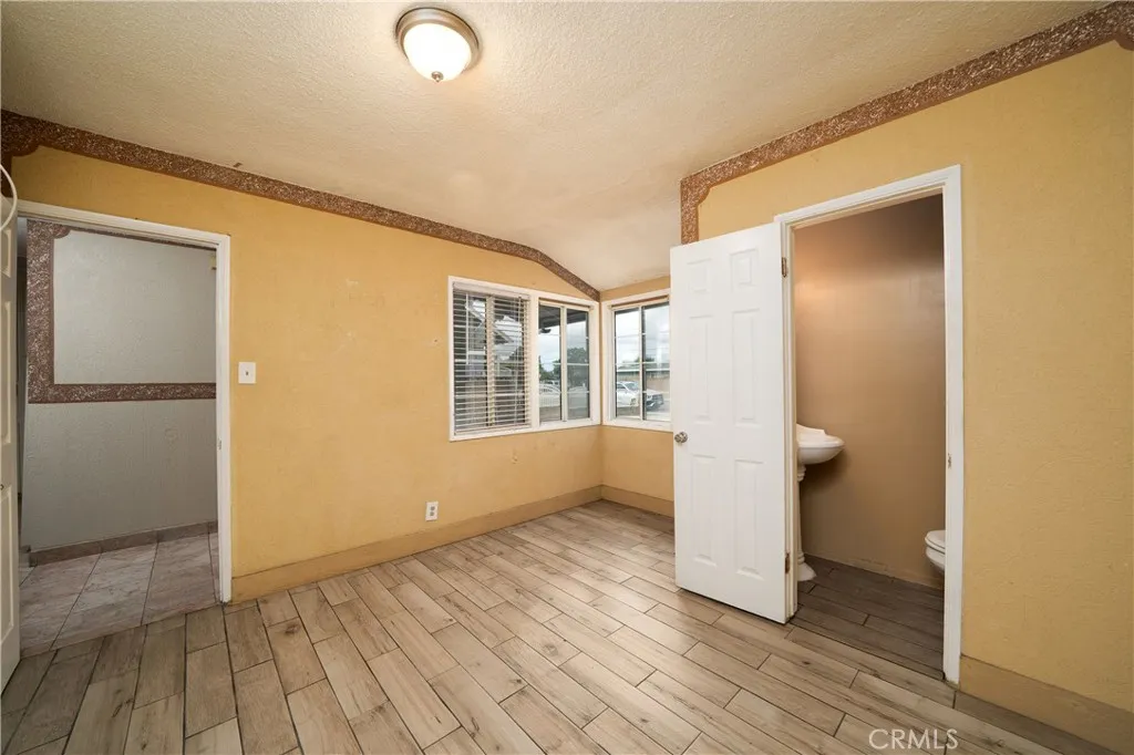 Additional image 17 of 728 N Geneva St, Anaheim, CA 92801