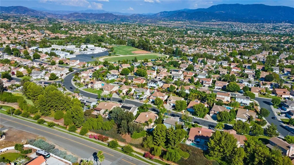 43856 Carentan Dr, Temecula, CA 92592