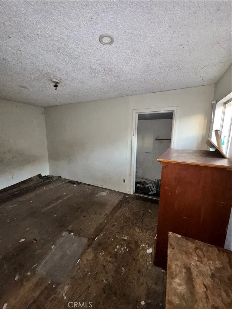 Additional image 31 of 13300 S Largo Avenue, Compton, CA 90222