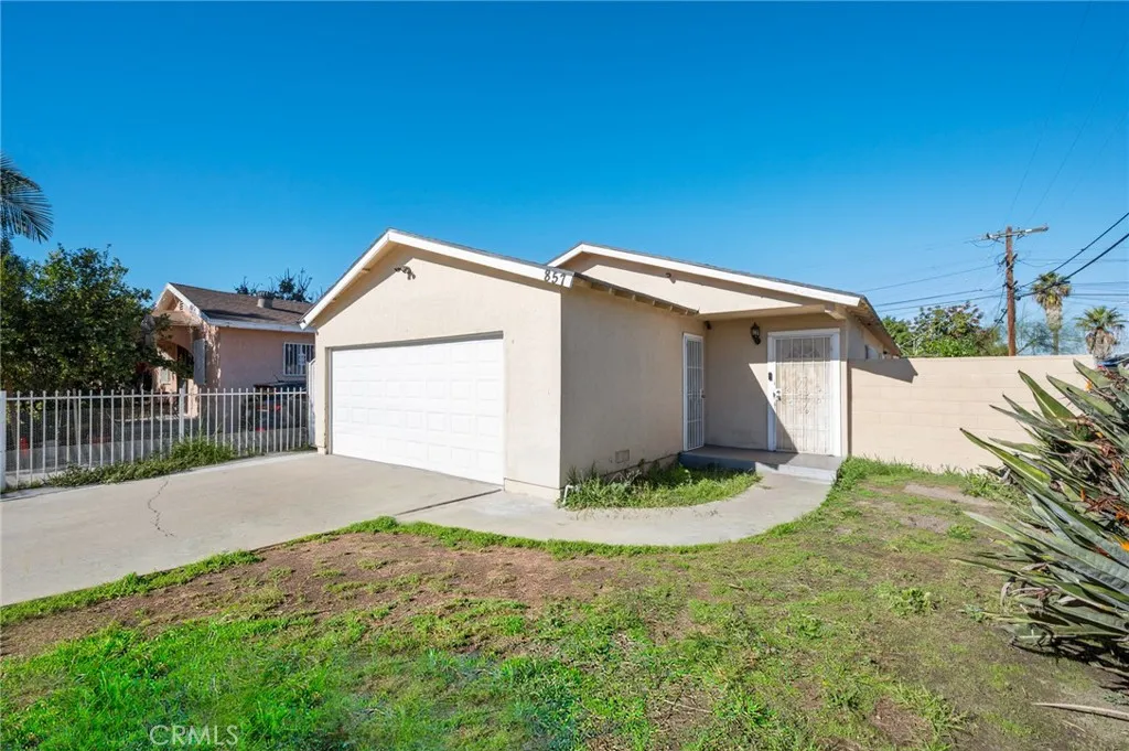 Additional image 23 of 857 E 109th Pl, Los Angeles, CA 90059