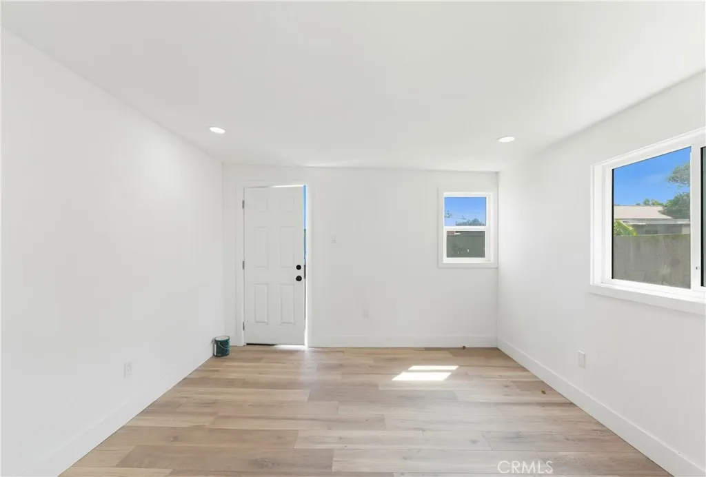 Additional image 76 of 8909 S 5th Avenue, Inglewood, CA 90305