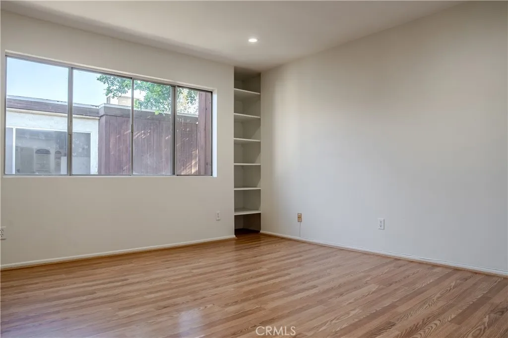 Property image for 13112 Moorpark Unit 2, Sherman Oaks, CA 91423