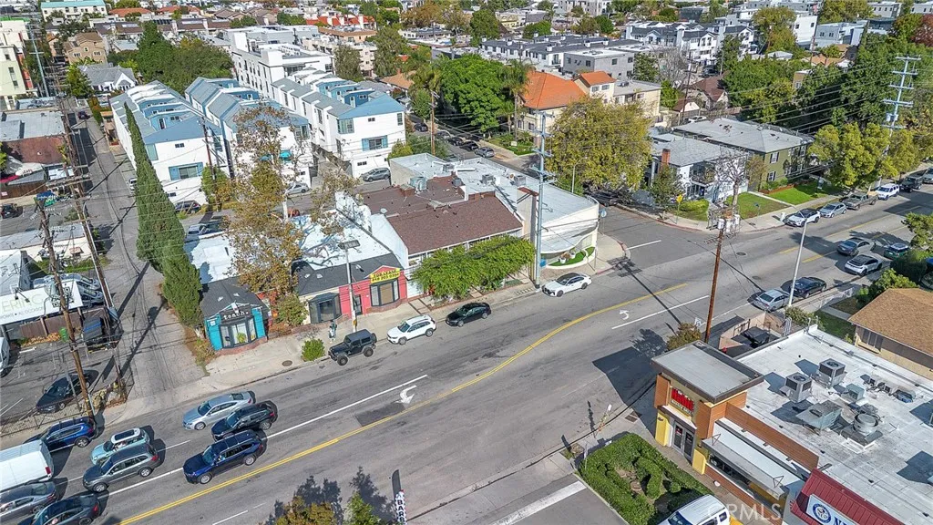 Additional image 44 of 10935 Camarillo, North Hollywood, CA 91602