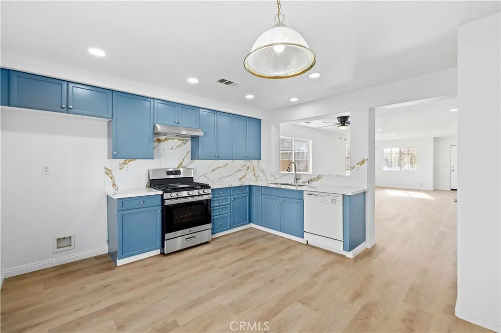 Additional image 17 of 555 Koufax Drive, Lancaster, CA 93535