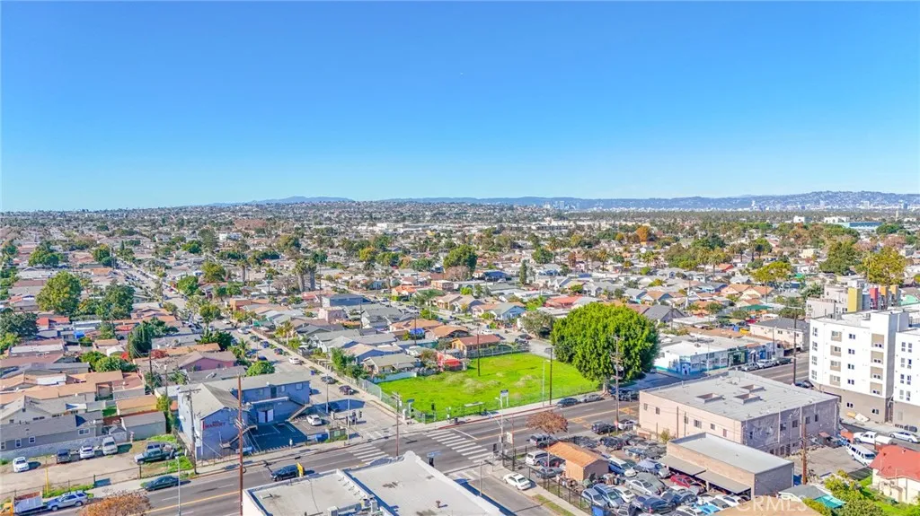 Additional image 79 of 1335 W 68th St, Los Angeles, CA 90044