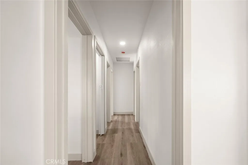 Additional image 16 of 924 W Almond Street, Compton, CA 90220