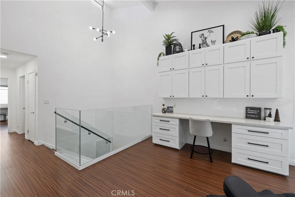 Additional image 58 of 10061 Melinda Way Unit 2, Northridge, CA 91325